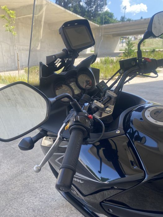 Suzuki  DL650 V-Strom  (27000km)