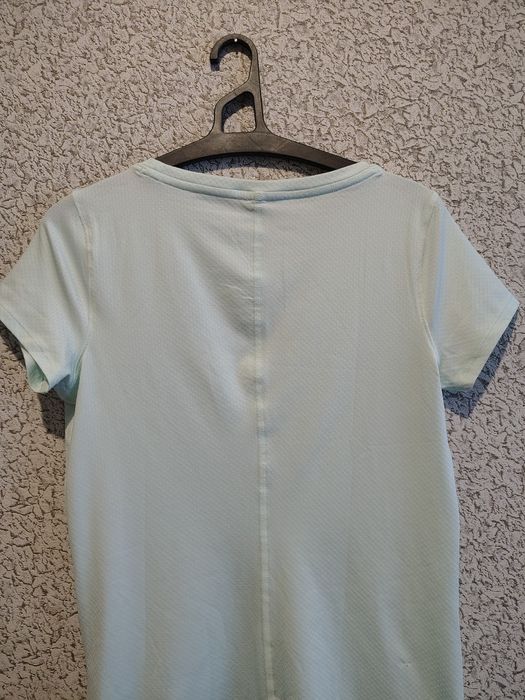 Жіноча футболка Under Armour HG Armour