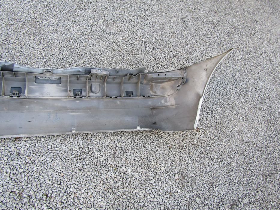 Para-choques tras RENAULT CLIO II ano 2003 (ver descrição)