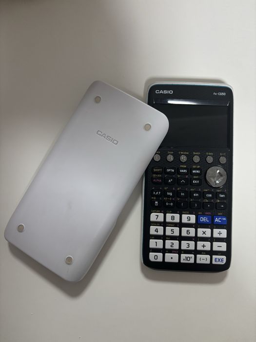Calculadora grafica Casio fx-CG50