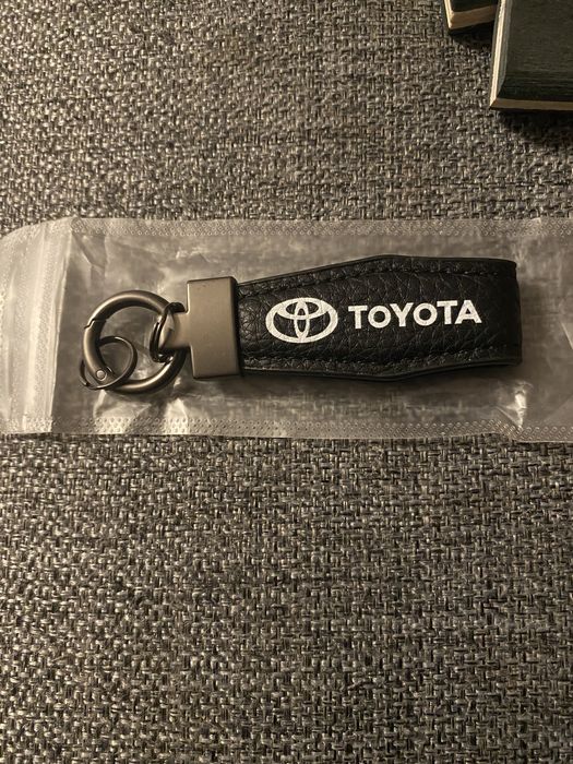 Breloczek samochodowy Toyota