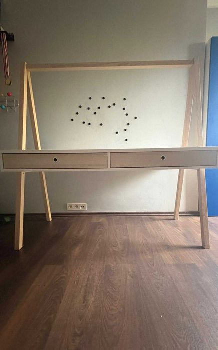 Biurko firmy VOX Spot Young