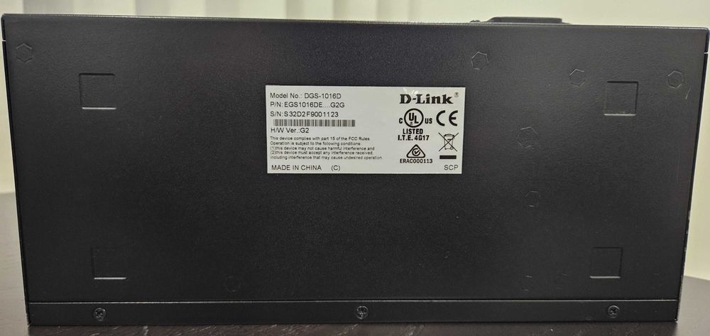 Switch Gigabit 16 Portas D-Link DGS-1016D