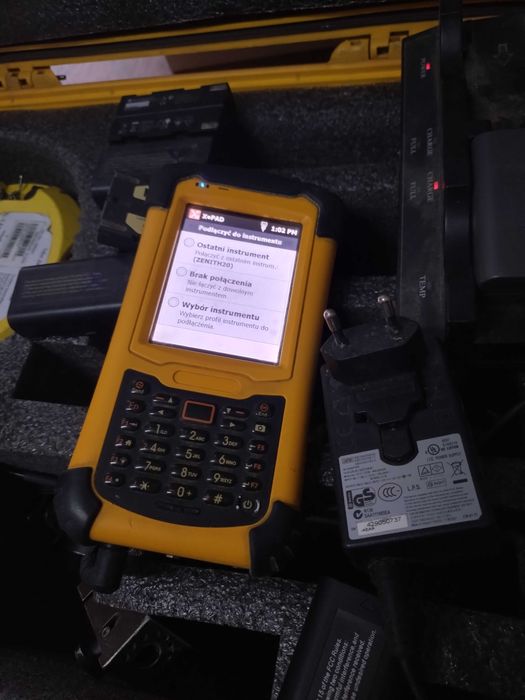 Geomax Zenith 10/20 gps