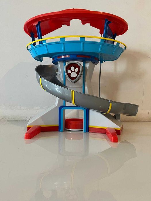 Duża Baza Psi Patrol