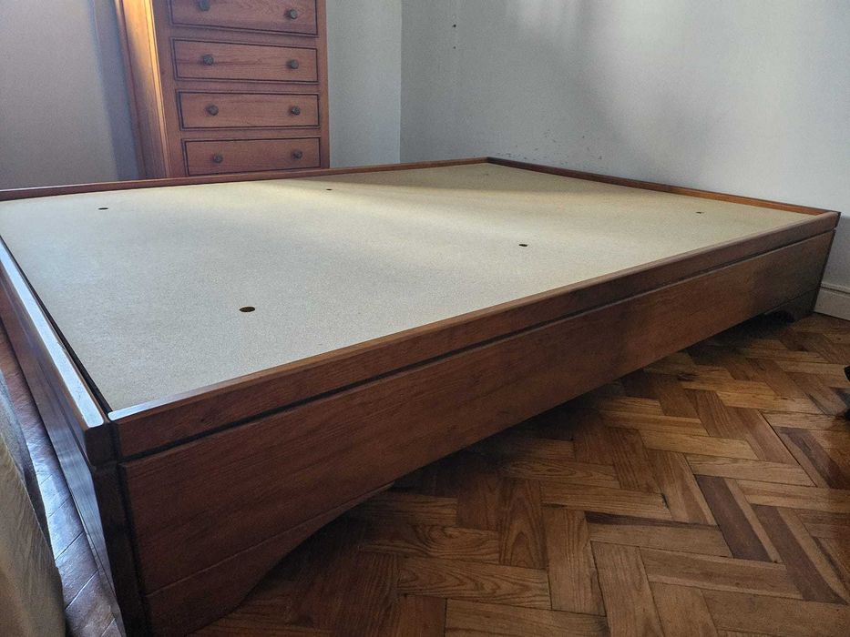 Cama de casal madeira para colchão 140x200cm 40 €
