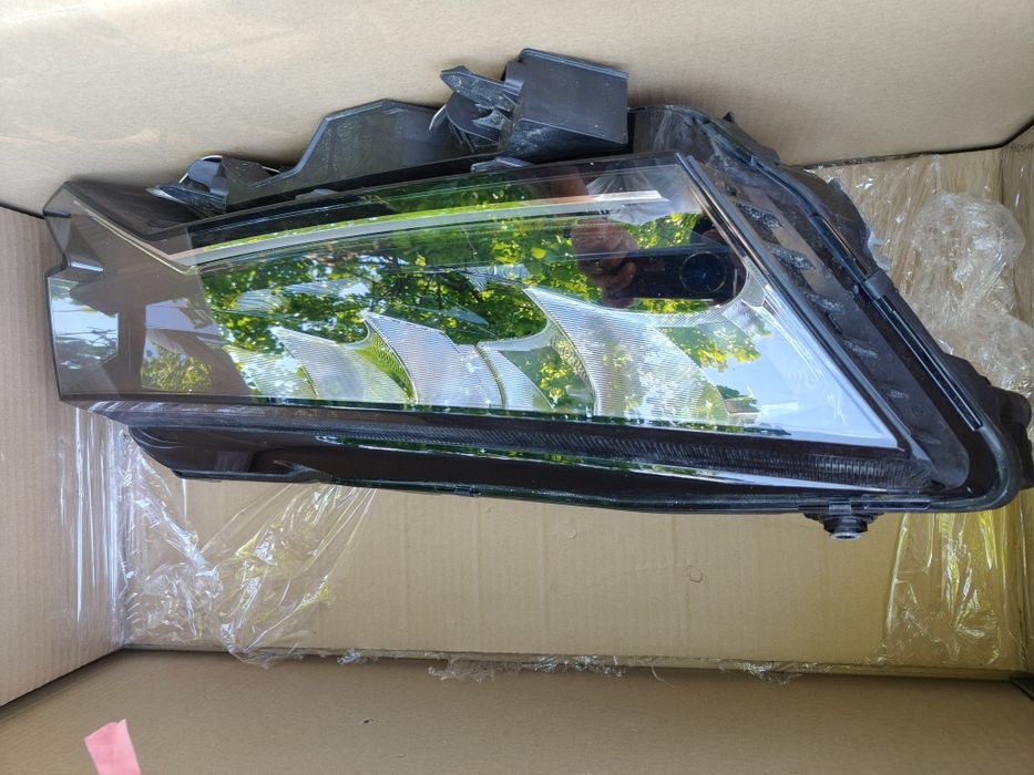Skoda Octavia 4 IV lifting lampa prawa LED kompletna IDEALNA