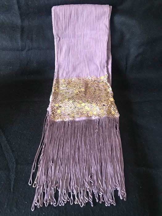 Encharpe Lilás com aplicações em dourado_ Nunca Usado_Les Petits