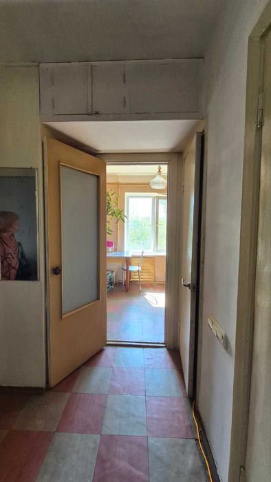 *Однокімнатна картира по вул. Євпаторійська