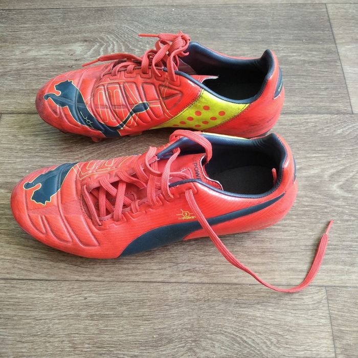 Продам бутси хороші