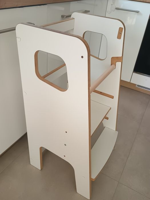 Solidny kitchen helper dla dzieci