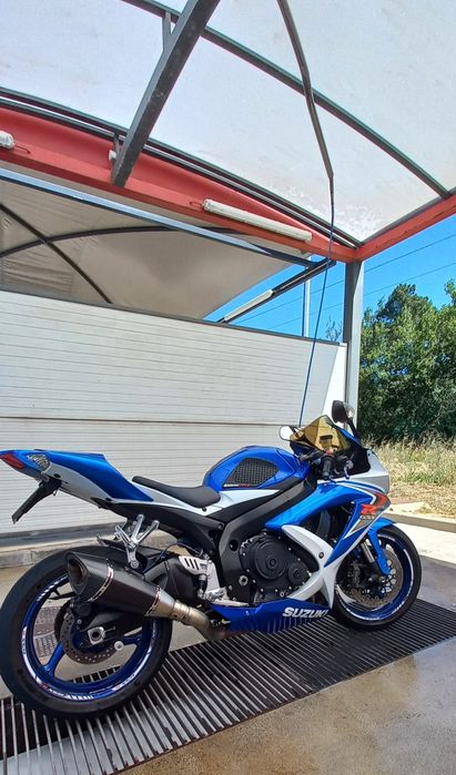 Suzuki gsx-r 750