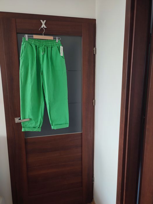 Nowe spodnie 100% bawełny L