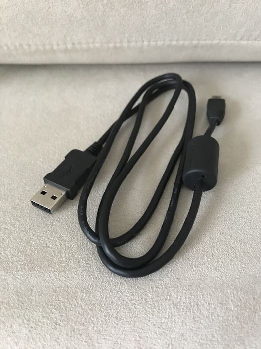 Cabo para passar fotos - CASIO Exilim