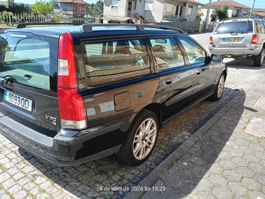 Volvo V70 T5