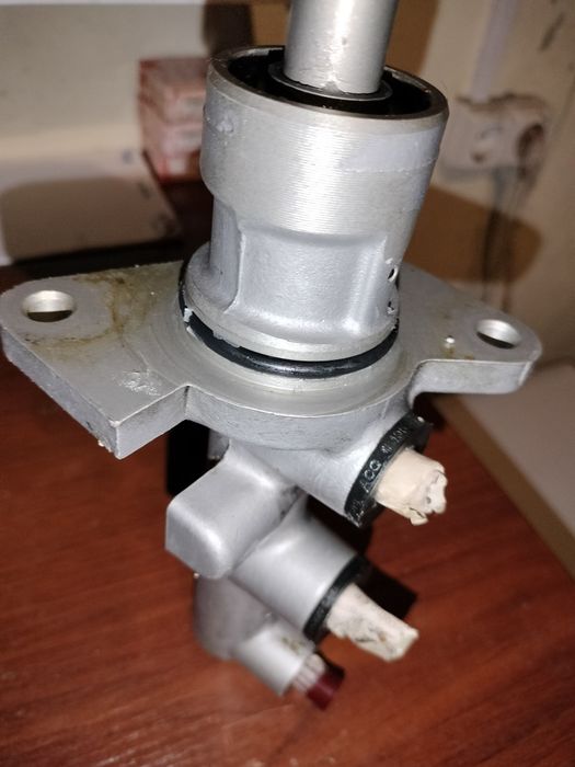 Bomba de travões luvas  BMW e39 525tds