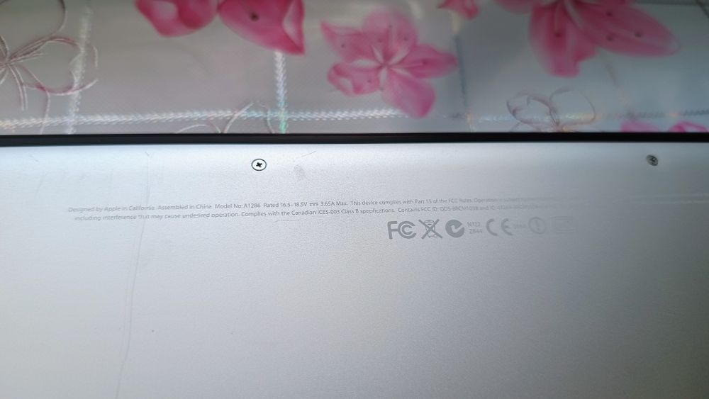 MacBook pro A1286 на запчастини