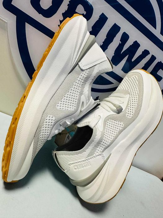 Big Star wsuwane sneakersy białe damskie TT274570  36 - 41