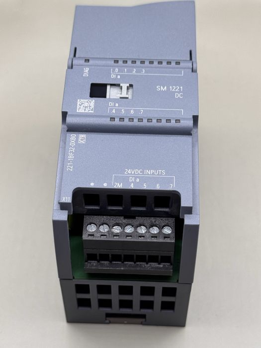 Siemens SIMATIC S7-1200 zestaw PLC CPU 1212C + SM1221 SM1222 SB1222