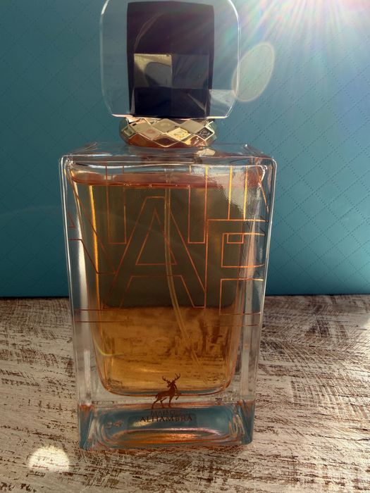 Maison Alhambra Leonie, flakon 100 ml ( YSL Libre)