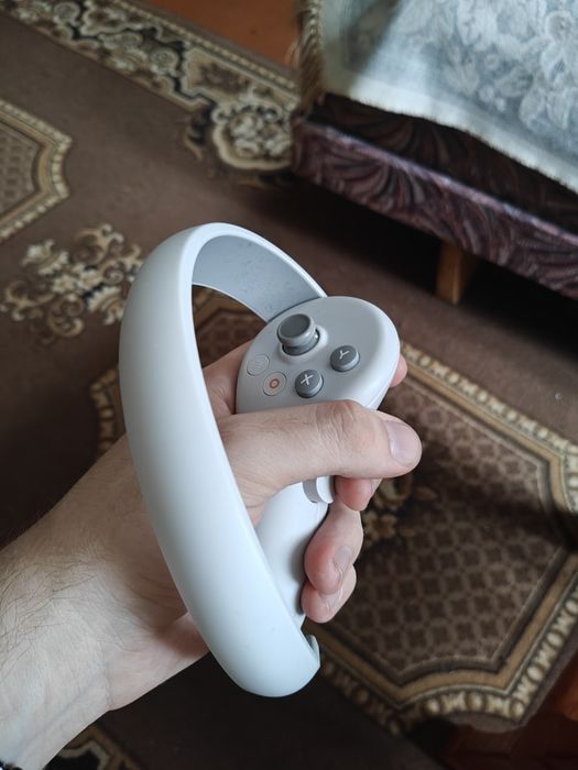 VR окуляри Pico 4 8/256Gb