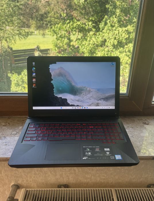 Asus Tuf Gaming fx504 Gtx 1050Ti i5-8300H Ram 10Gb m2 256gb 15.6 FHD