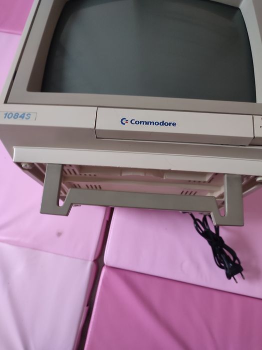 Monitor Commodore 1084S-P Oryginalny