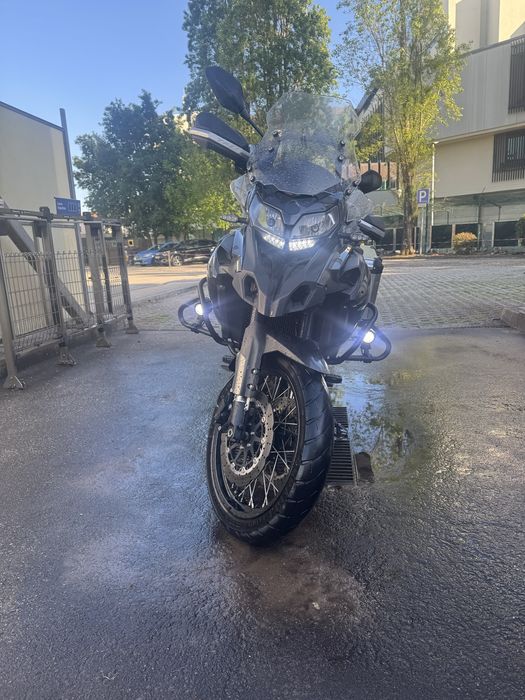 Benelli trk 502x