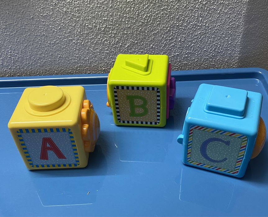 Lote de brinquedos de criança