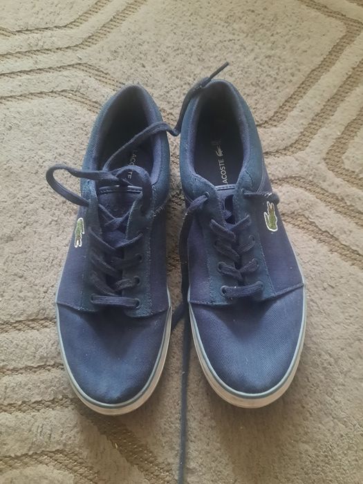 Trampki lacoste .