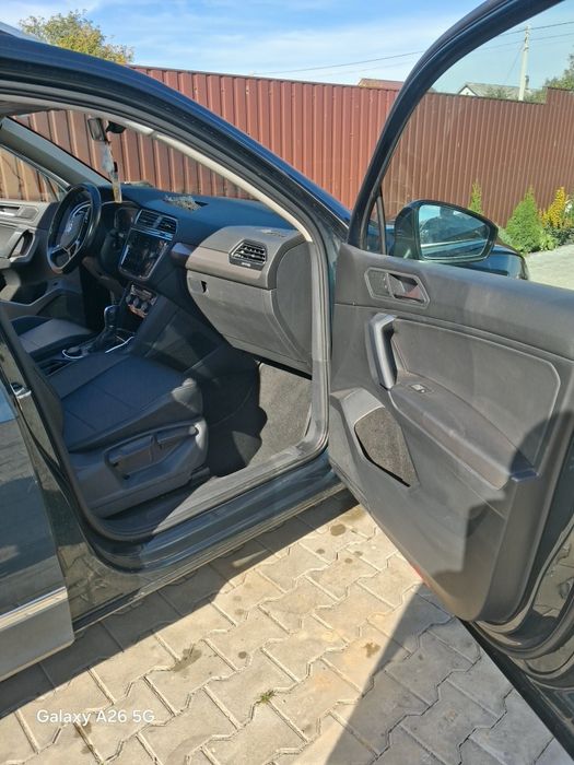 Volkswagen Tiguan SEL 2019