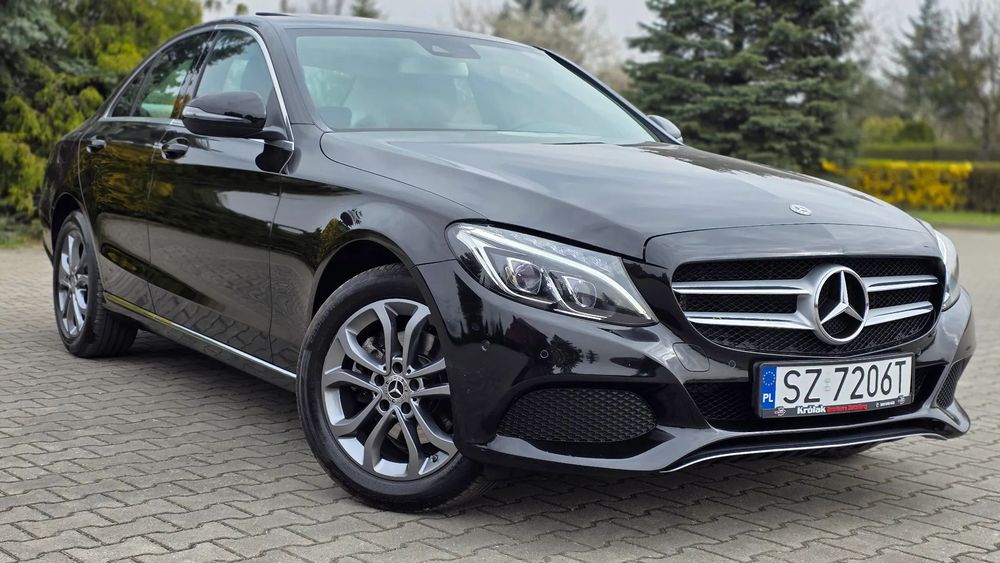 Mercedes-Benz Klasa C 4 matic ,  led , skóra , avangarde . Bezwypadkowy