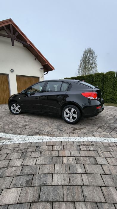 Sprzedam Chewrolet Cruze 1,8 LPG