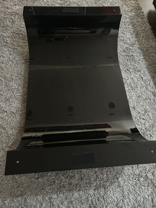 Mesa de sala estar madeira lacada preto e vidro preto
