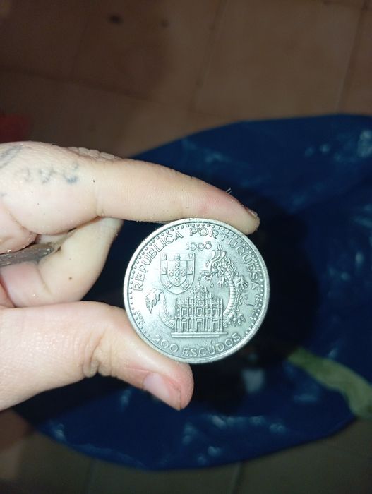 Lote de moedas só estás portugueses