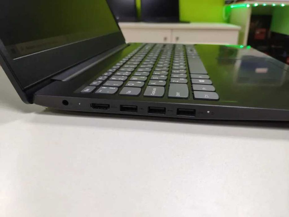 150+ Ноутбуків‼️Lenovo‼️RX VEGA 3‼️Athlon 300u/SSD 256Gb/RAM 8Gbℹ️Traid-In‼️РОЗТРОЧКА ОНЛАЙ через МОНО БАНК‼️