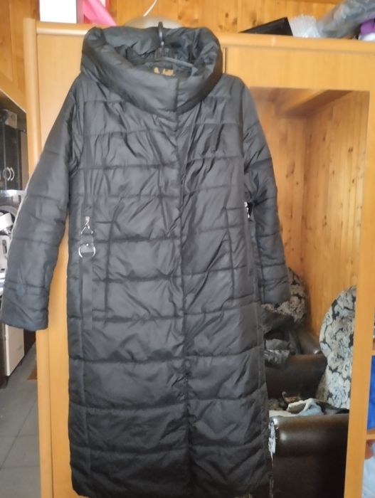 Продам пуховик подовжений