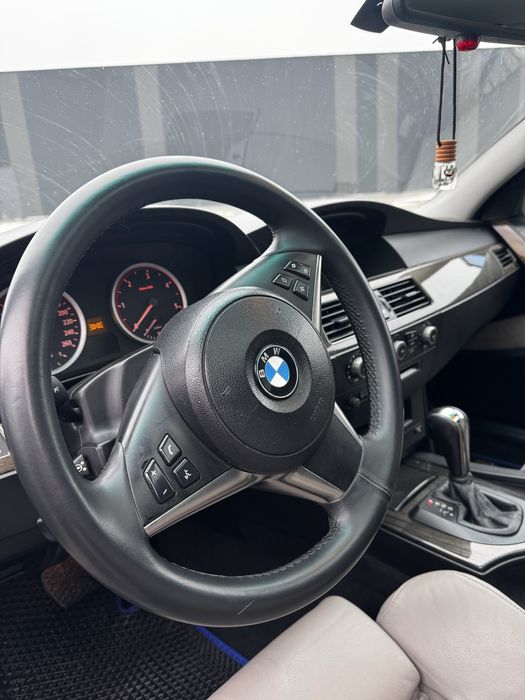 BMW E60 3.0 дизель АКПП