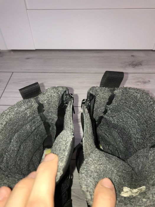 Buty zimowe ocieplane Jalas rozm. 48