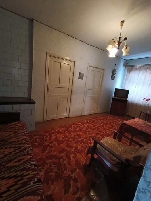 Продається будинок за межами міста