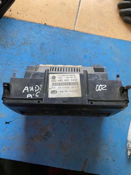 Audi A6 S6 C5 4B 2002 Panel klimatyzacji