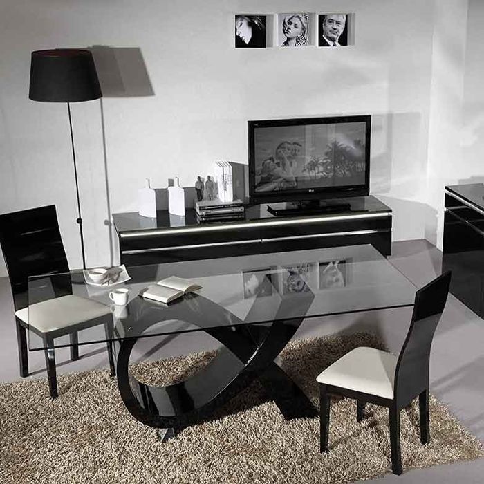 Mesa de jantar com tampo vidro