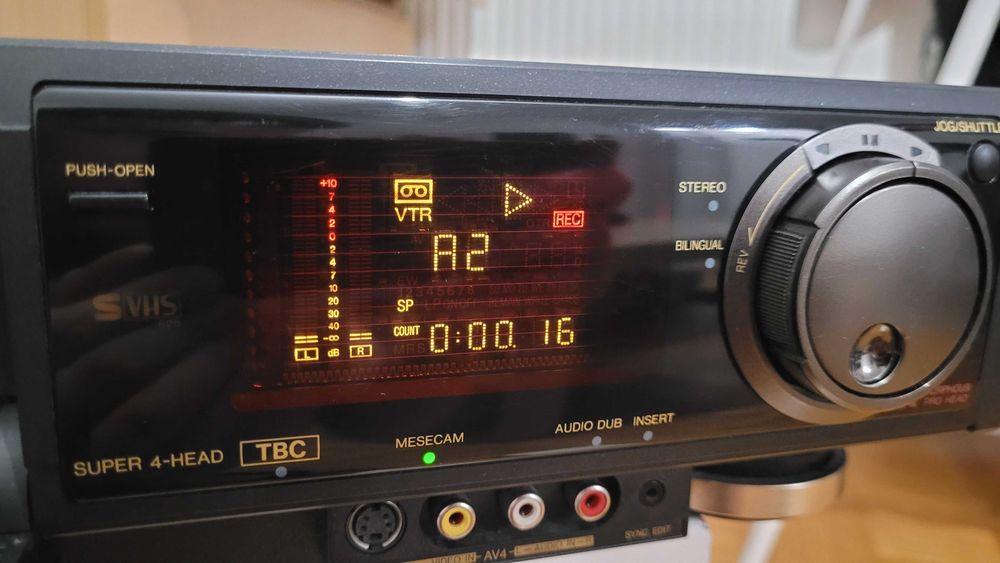 Magnetowid Panasonic NV-FS200 S-VHS Hi-Fi Stereo