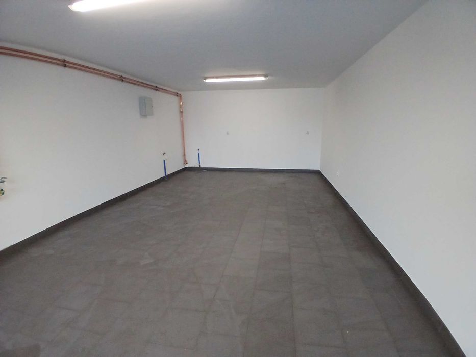 Wynajmę ogrzewane pomieszczenie na  magazyn,garaż