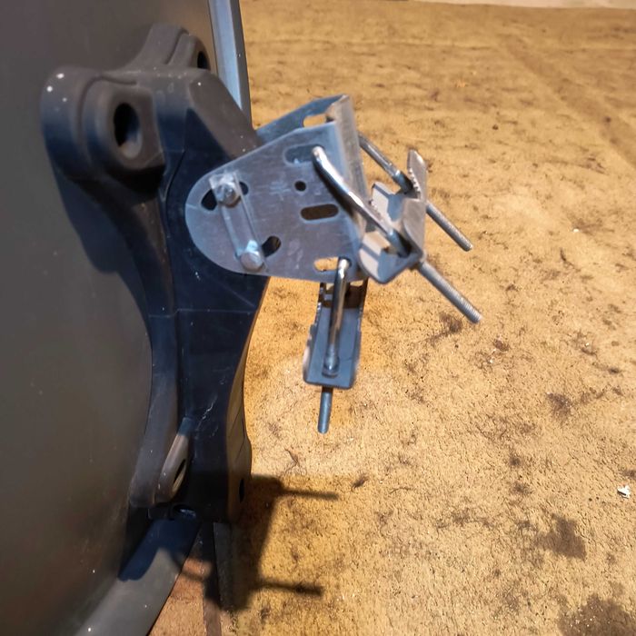 Antena satelitarna Polsat z konwerterem