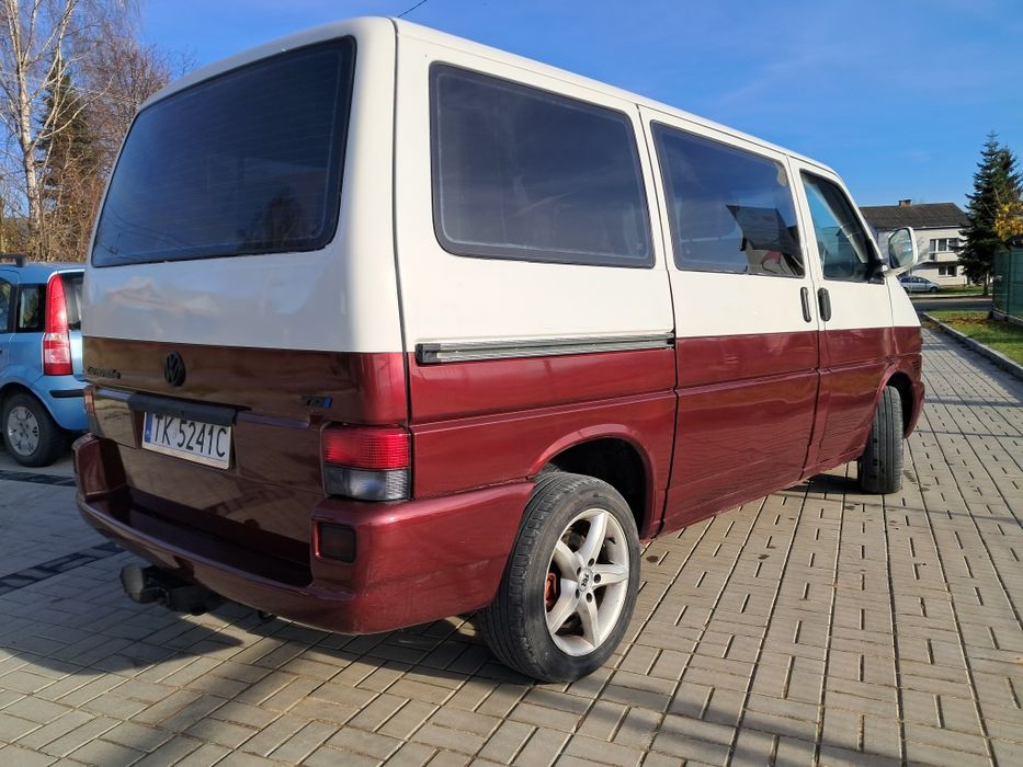 Vw Volkswagen Transporter T4 Caravelle 7os 2.5 TDI