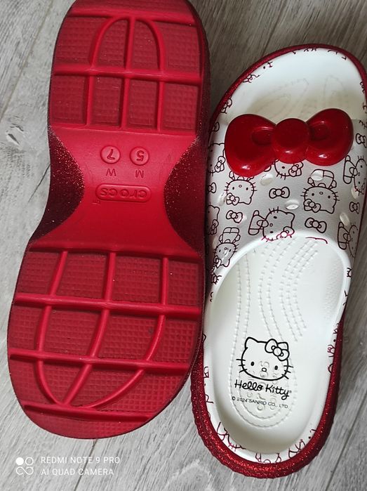 Кроксы, Crocs  Hello Kitty Stomp Slide.M5 W7.