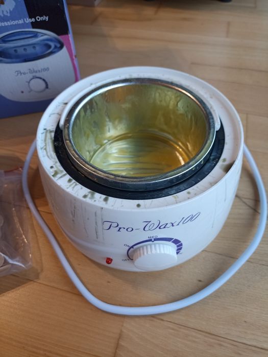 Podgrzewacz do wosku, wosk, szpatułki