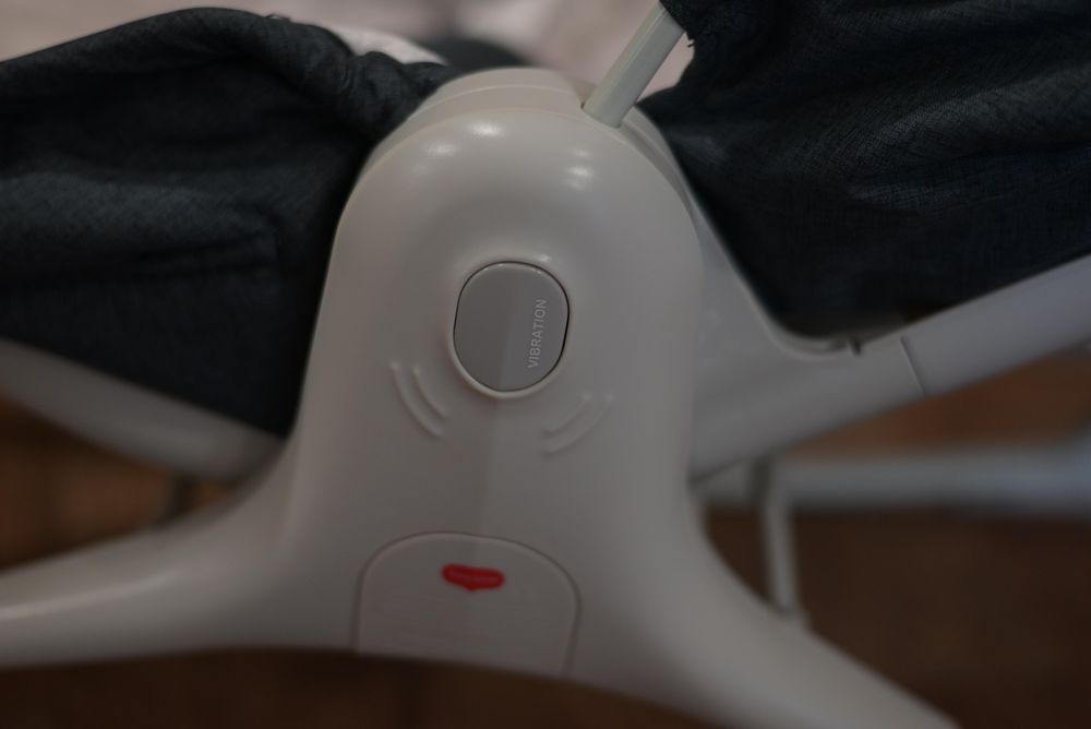 Крісло-гойдалка, люлька  Tiny love 3в1