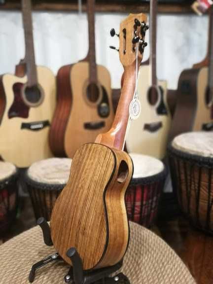 ukulele sopranowe SEGOVIA Walnut 21 sopran 21S muzyczniak